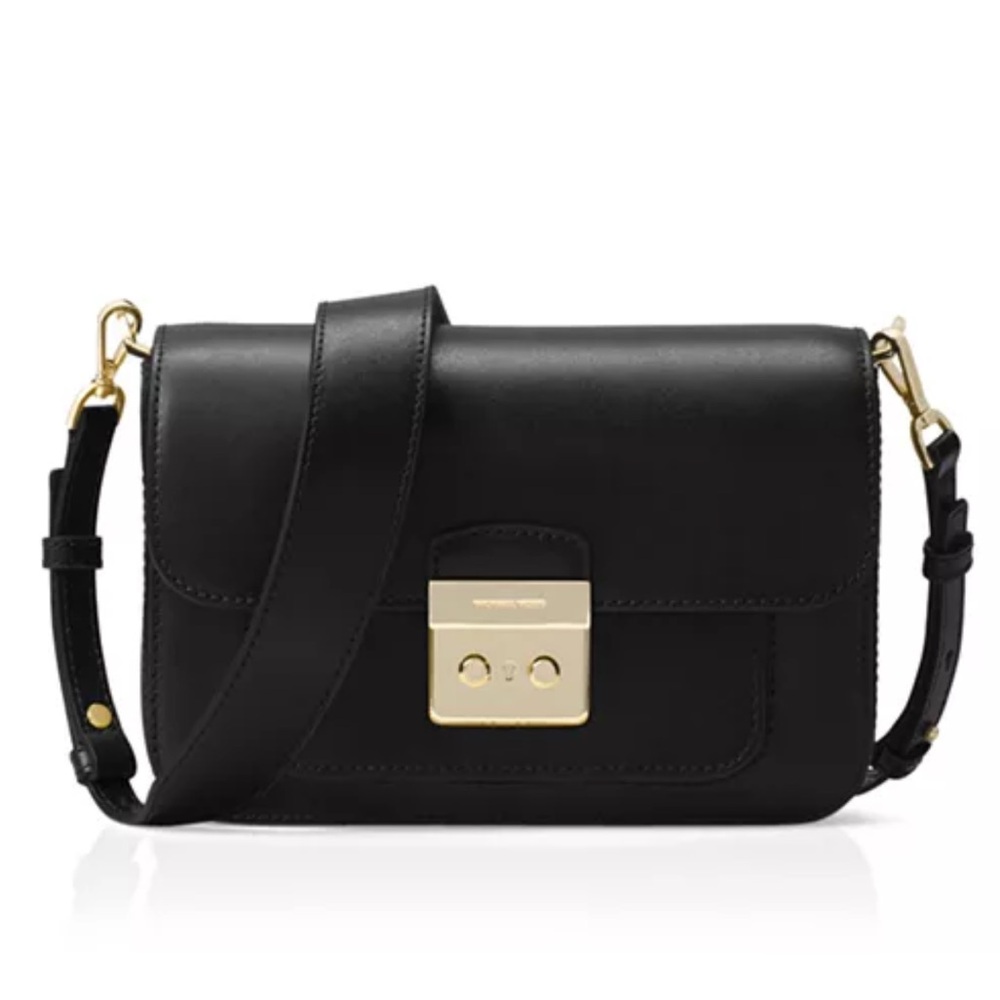 Michael Kors Elegant Black Leather Crossbody Bag